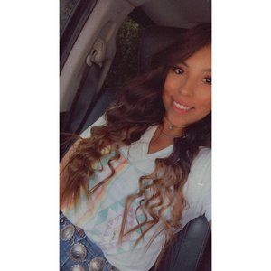 Meet your Posher, Allisha